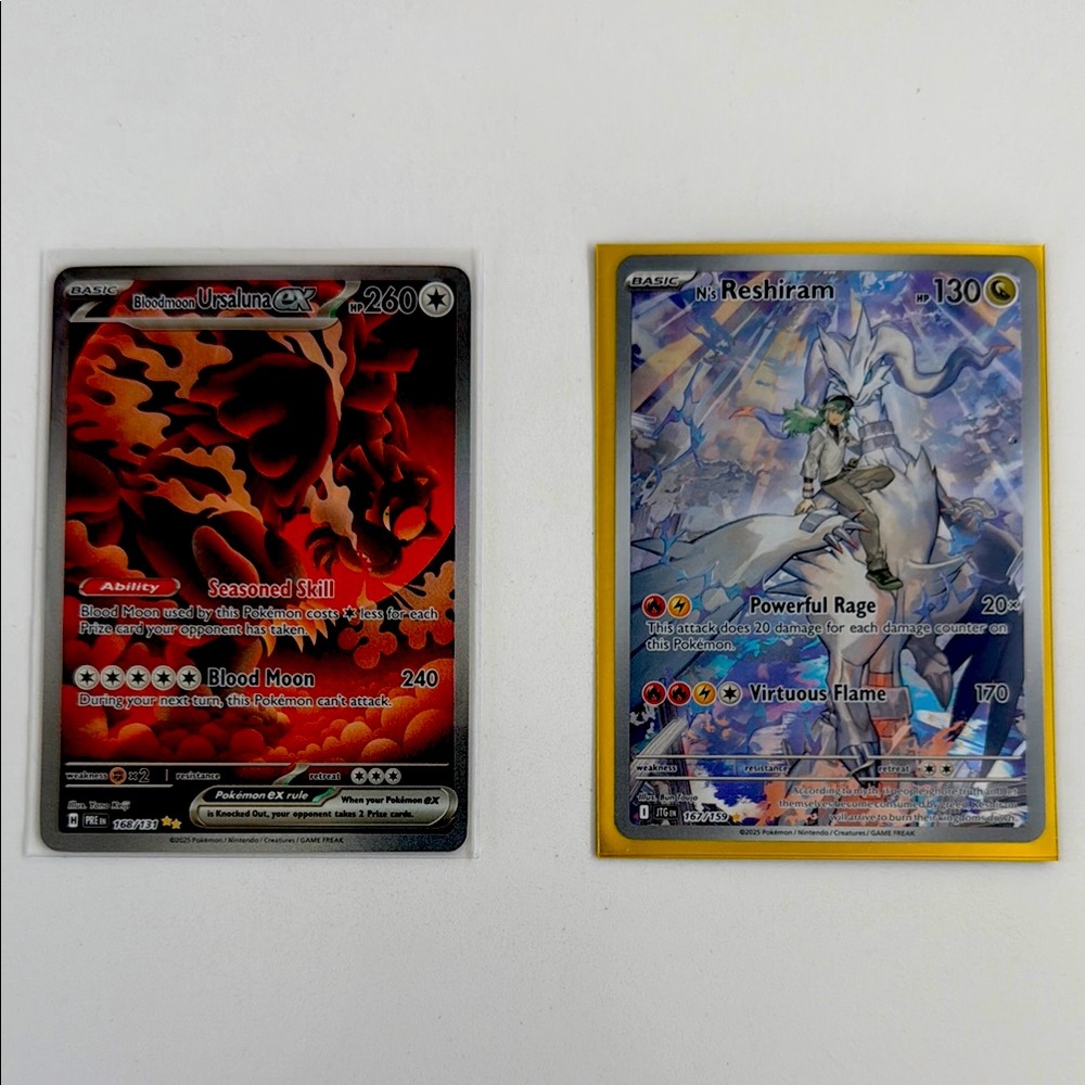 Pokemon RARE Trading Cards - Urshifu and Reshiram NEW